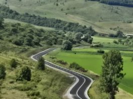 Au fost finalizate lucrările la Drumul Județean 154D Domnești – Nețeni – Albeștii Bistriței și la podul de la Domnești